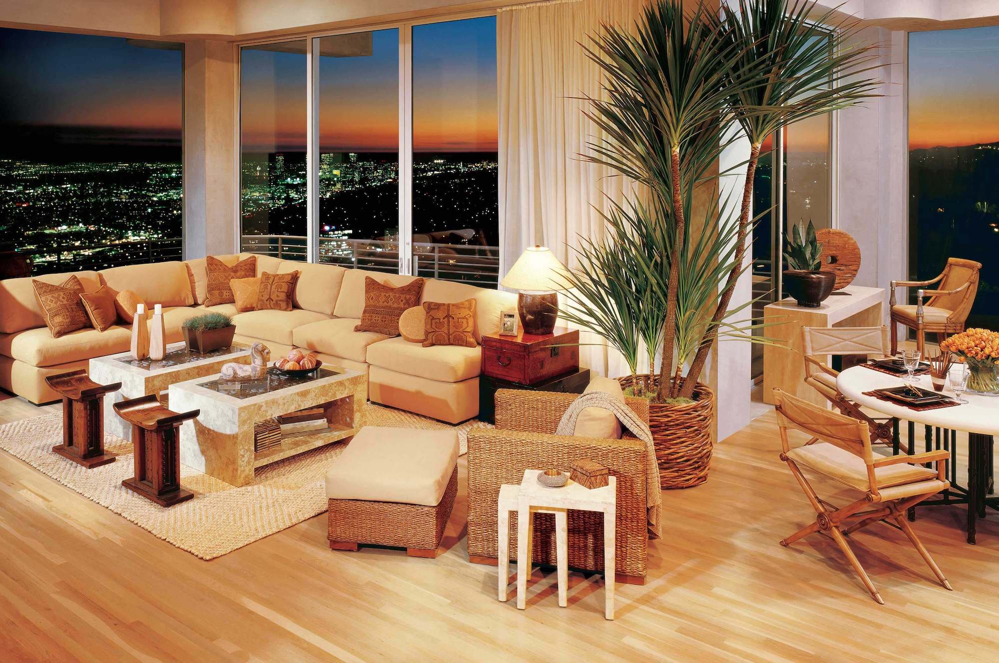 Soroya Coffee Table | Kreiss