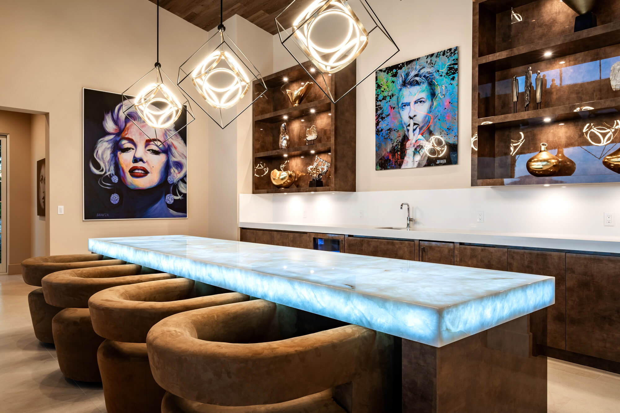 La Crescenta Residence - Kreiss Furniture